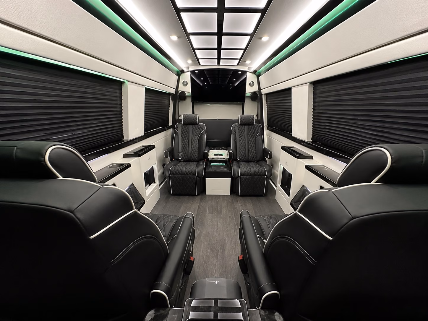 find the perfect transportation for your next corporate event 3